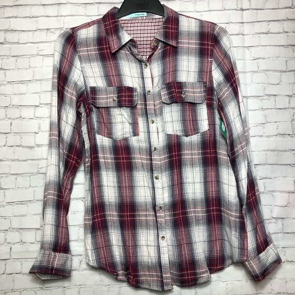 Maurices Long Sleeve Button Down Plaid Shirt Size Small - Picture 3 of 8